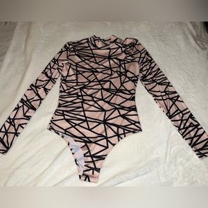 NanaMacs size L bodysuit